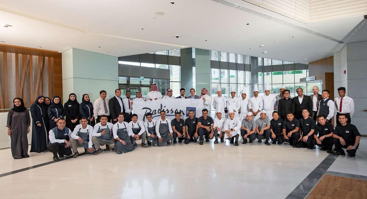Radisson Blu Hotel & Residence, Riyadh Diplomatic Quarter Bagian luar foto