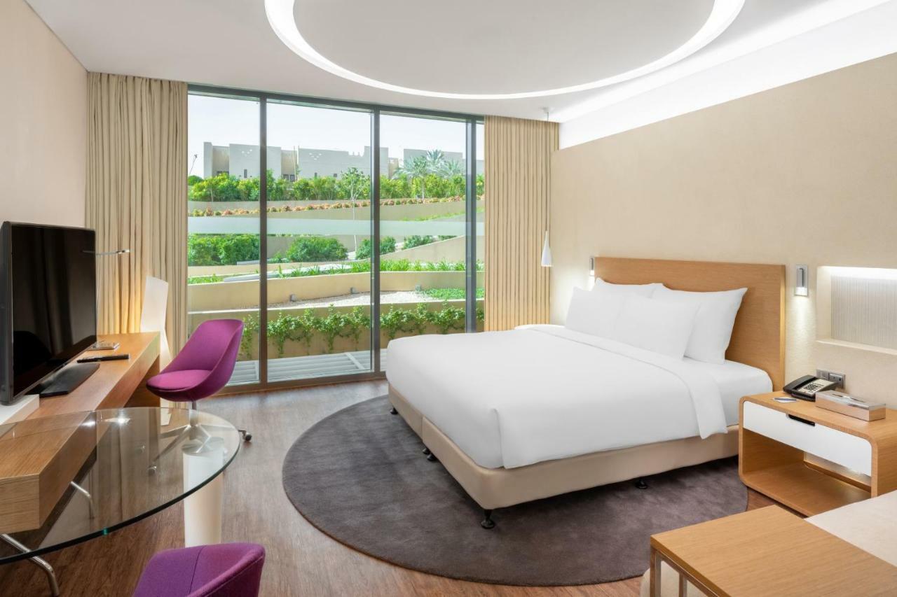 Radisson Blu Hotel & Residence, Riyadh Diplomatic Quarter Bagian luar foto