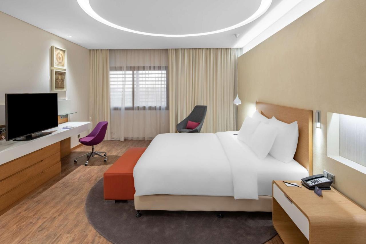 Radisson Blu Hotel & Residence, Riyadh Diplomatic Quarter Bagian luar foto