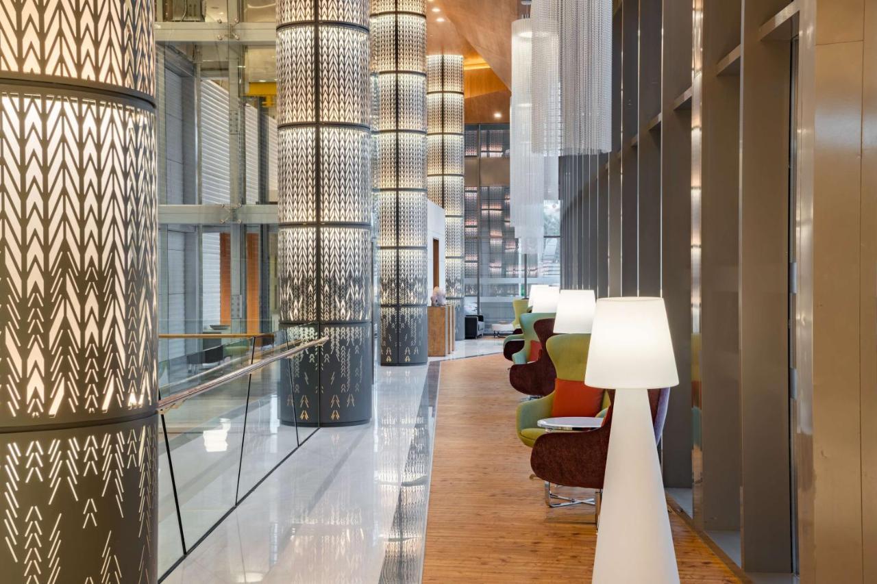 Radisson Blu Hotel & Residence, Riyadh Diplomatic Quarter Bagian luar foto